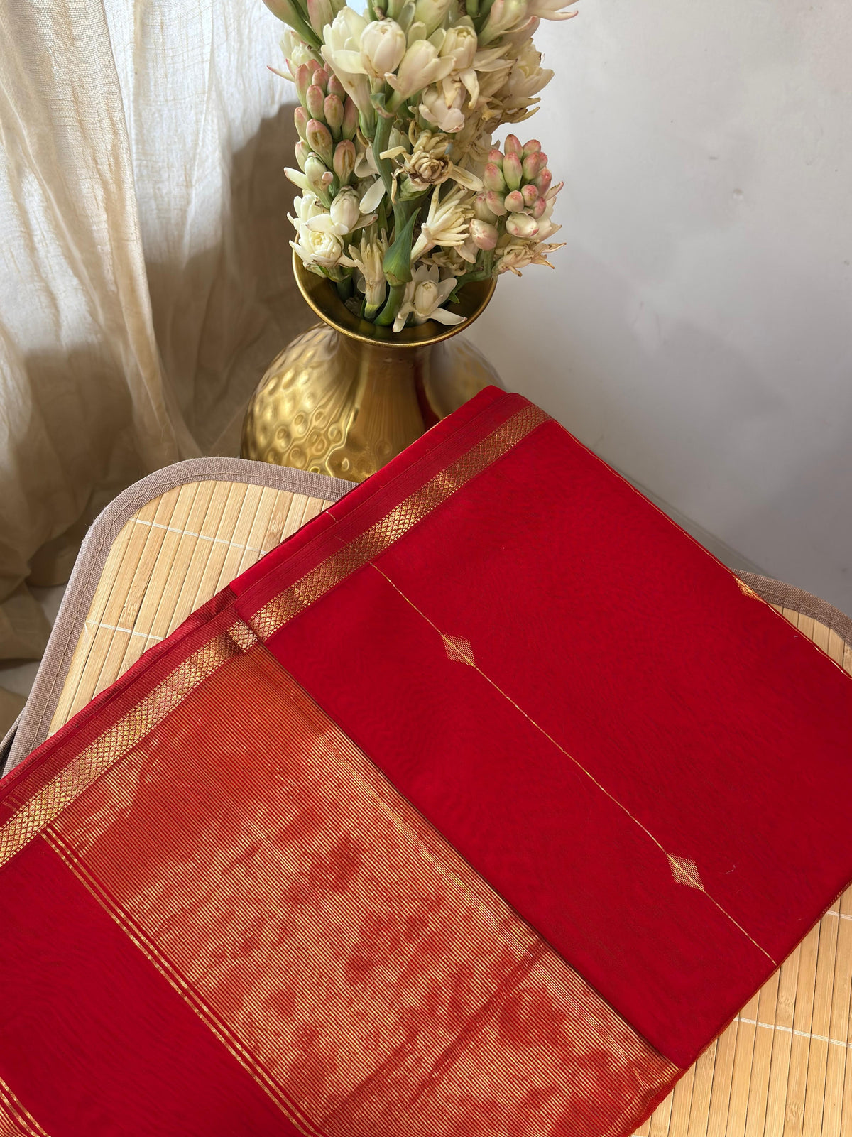 Kumkum | Orange Dual-Tone Handloom Maheshwari Saree